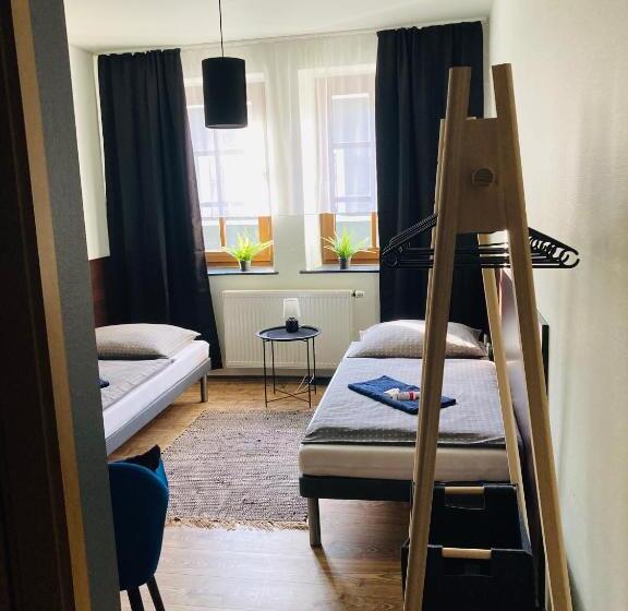 Номер Стандарт, Caffe Boulevard Penzion