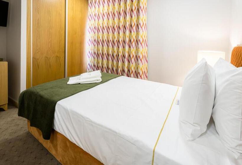 اتاق استاندارد یک نفره, Comtesse Lisbonne Guest House By Homing