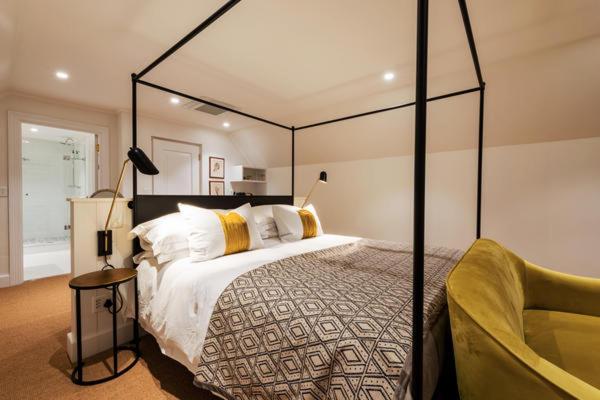 غرفة ديلوكس سرير كينج, Fairview House