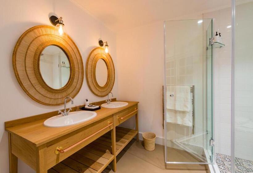 غرفة ديلوكس سرير كينج, Fairview House