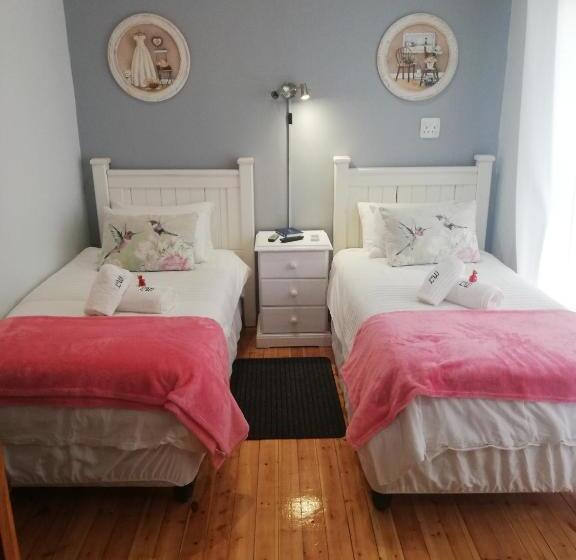 חדר דלוקס, Lord Willis