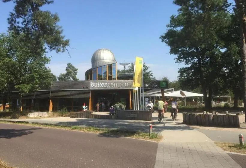 バス共有のスタンダードルーム, Op Nijverdal