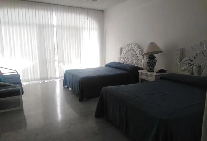 اتاق لوکس با چشمانداز دریا, Rento Departamento Frente A La Playa