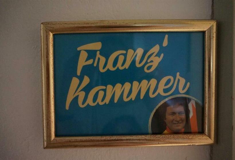 Номер Стандарт, Viehberghütte