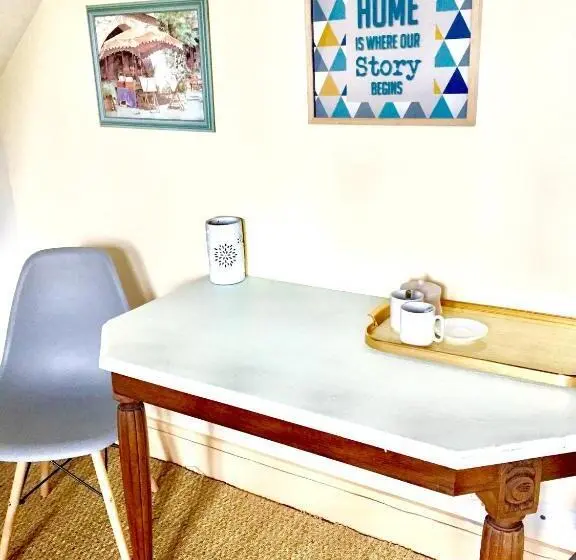 ファミリールーム, Chambres Chez L Habitant Et Table D Hôtes Crocq Le Vieil Hôtel