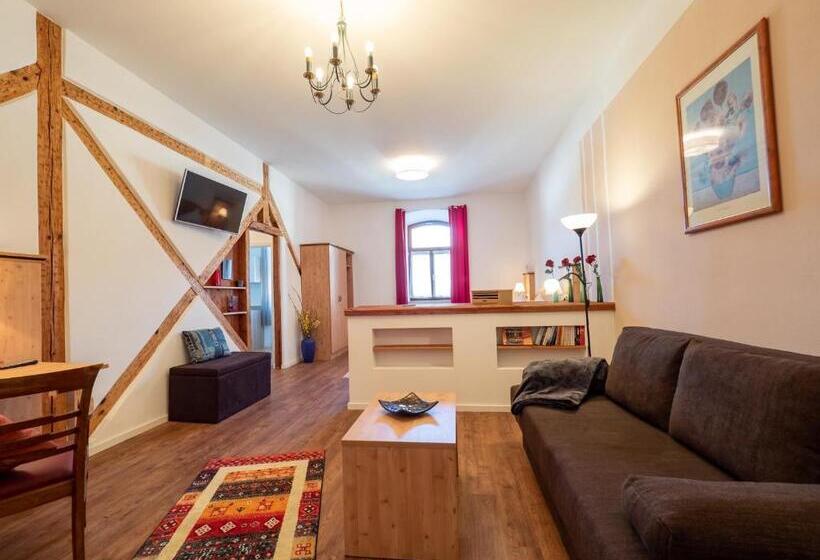 디럭스 룸, Kleinkunstbühne Zur Post Beim John In Obing