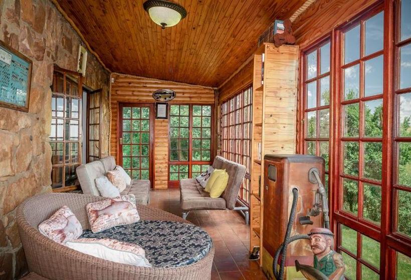 בית, חדר שינה 1, Moonlight Meadows Just Outside Dullstoom