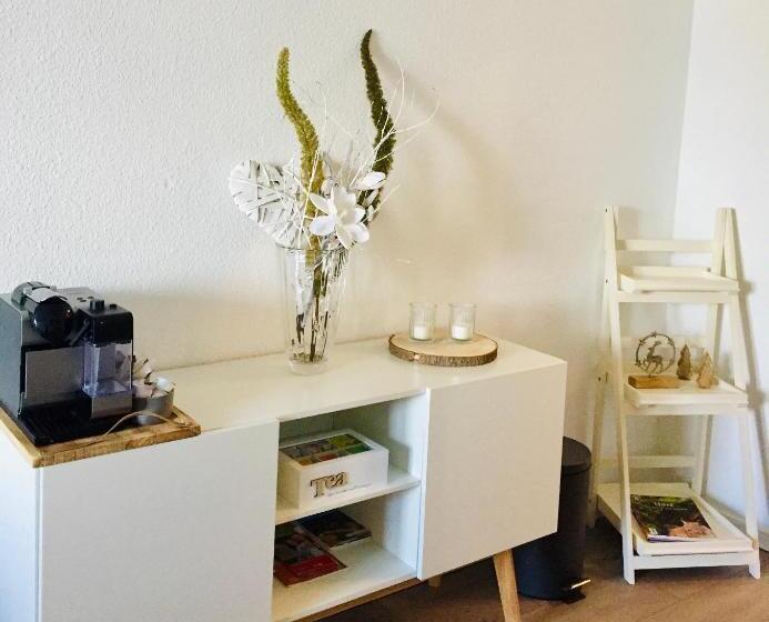 1 Bedroom Apartment Lake View, Seeblickapp. „eure Auszeit“