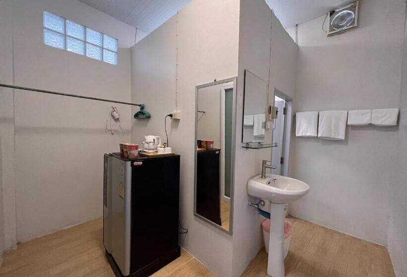 غرفة إقتصادية, Naisang Hostel
