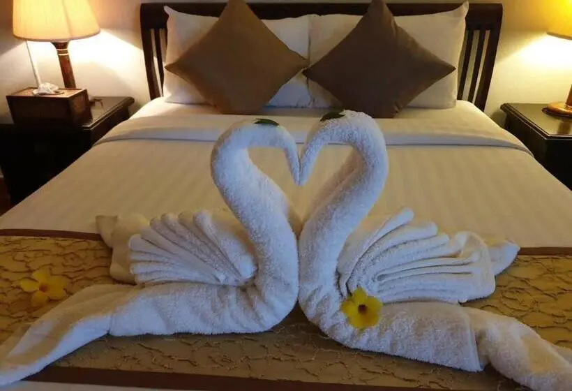 キングサイズベッドのスタンダードルーム, Billion Views Khaosok Homestay
