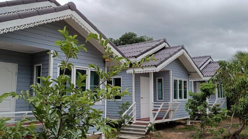 오두막, King Fa House