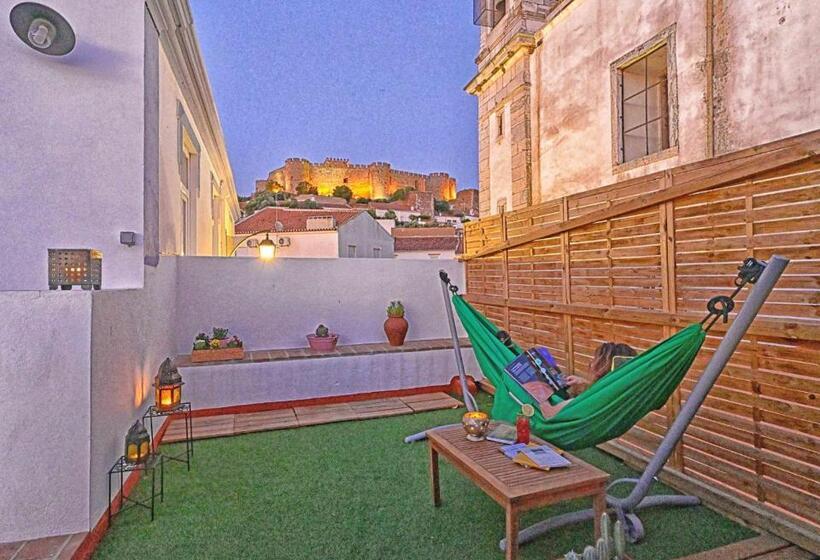 آپارتمان 1 خوابه با تراس, Matriz Guest House