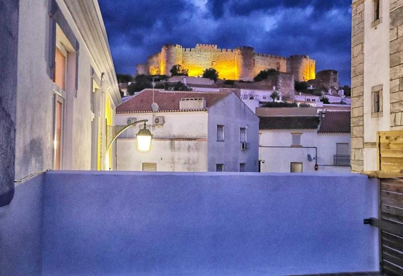 آپارتمان 1 خوابه با تراس, Matriz Guest House