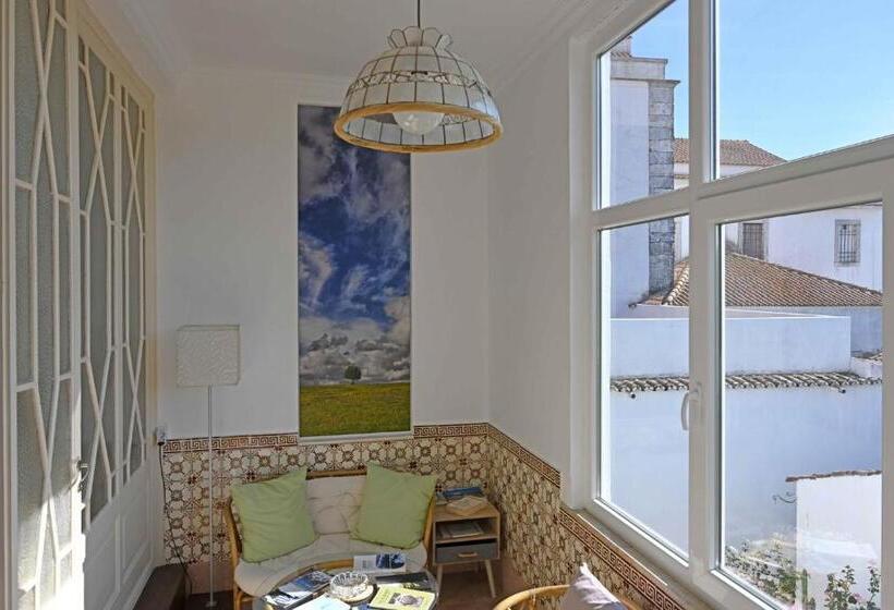 Апартаменты 2 Спальни, Matriz Guest House