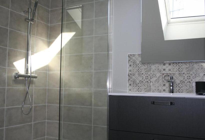 غرفة ديلوكس, Quai St Paul