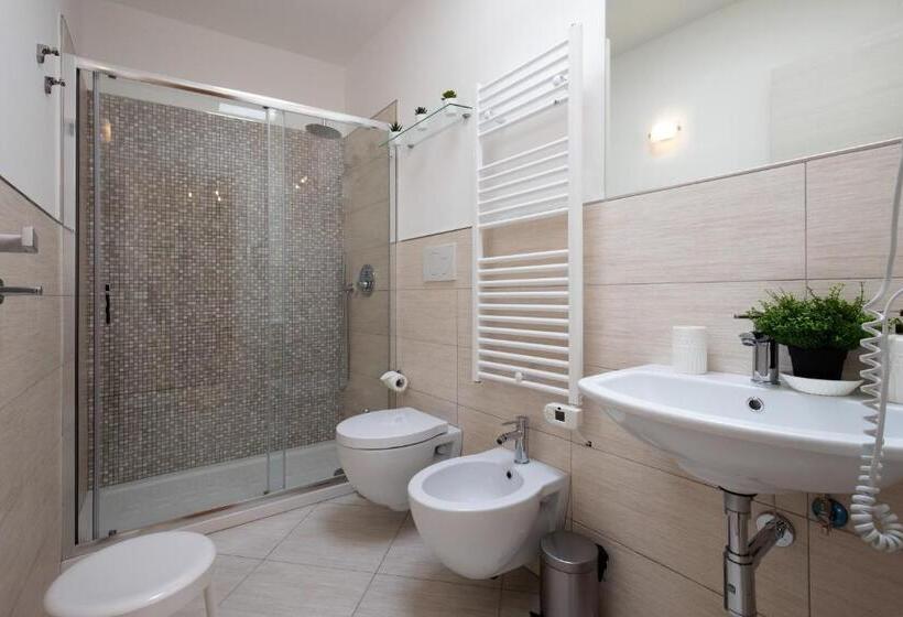 غرفة قياسية مطلة على المتنزه, Villa Le Murelle