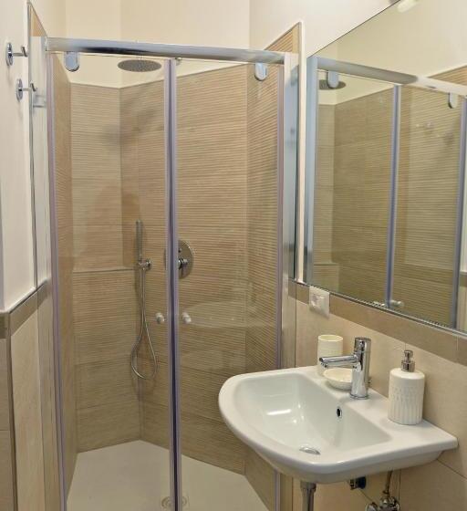 اتاق استاندارد چهار تخته, Villa Le Murelle