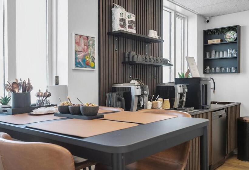 Ortak Banyolu Standart Oda, Bank Guesthouse