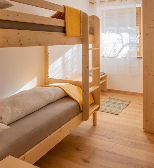 Семейный Номер, B&b Frühlingsheim