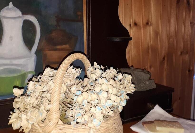 Standard room with outdoor bath, B&b La Scellana