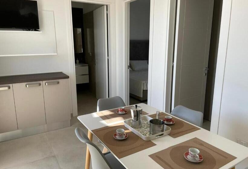 شقة غرفة واحدة مطلة على البحر, Elite Luxury Residence