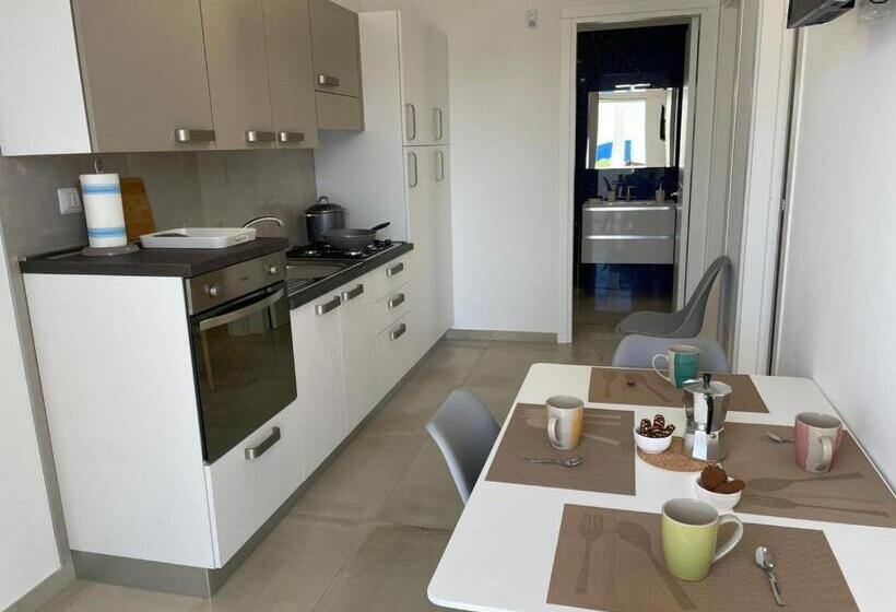 דירת חדר נוף לבריכה, Elite Luxury Residence