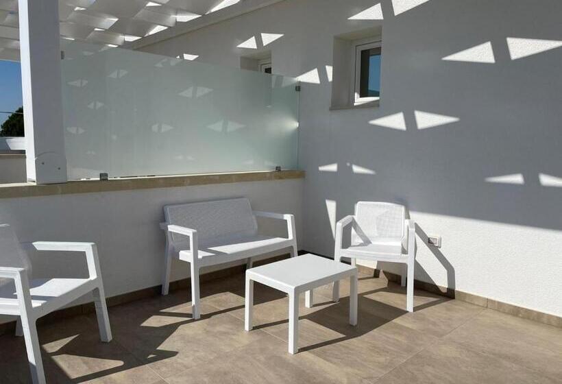 דירת חדר נוף לים, Elite Luxury Residence