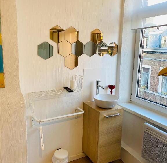 스탠다드 룸, Roture 88