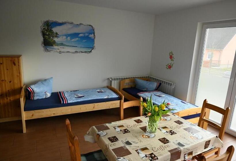 Номер Стандарт с Террасой, Pension Nele Für Monteure Nahe Berlin