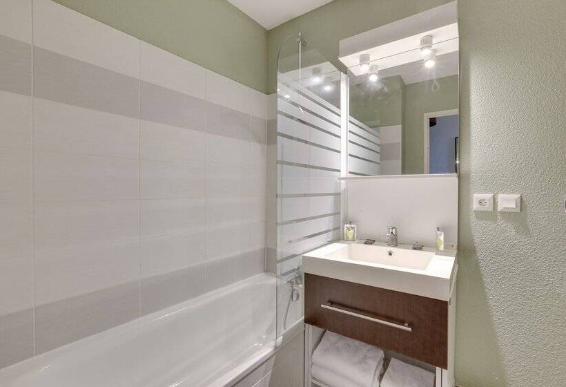 דירת חדר, All Suites Bordeaux Lac Parc Des Expositions