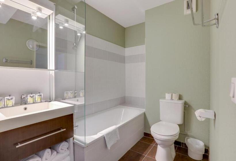 דירת חדר, All Suites Bordeaux Lac Parc Des Expositions