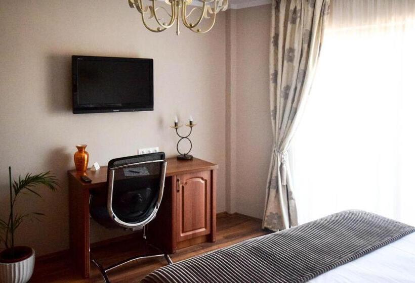 标准工作室, Cabrio Apart