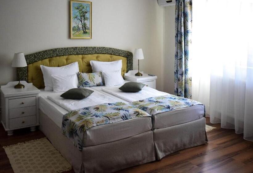 استودیوی استاندارد, Cabrio Apart