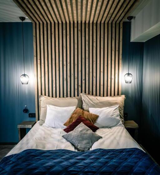 디럭스 룸, Canyon Hotell