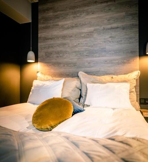 디럭스 룸, Canyon Hotell