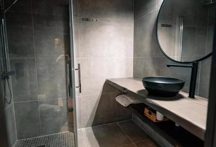 اتاق سوپریور سه تخته, Canyon Hotell