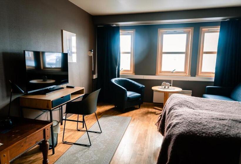 이코노미 룸, Canyon Hotell