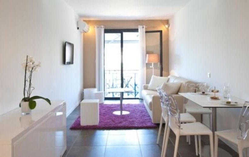 آپارتمان 1 خوابه با بالکن و چشمانداز دریا, En Aparté