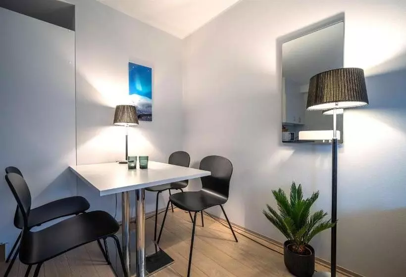 1 Bedroom Apartment City View, Enter City