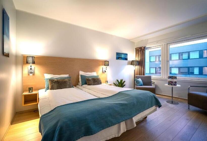 수피리어 룸, Enter City