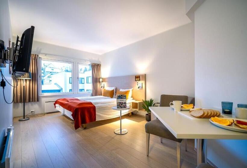 수피리어 룸, Enter City