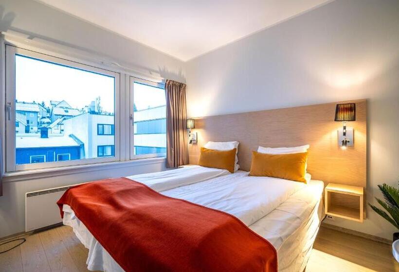 수피리어 룸, Enter City