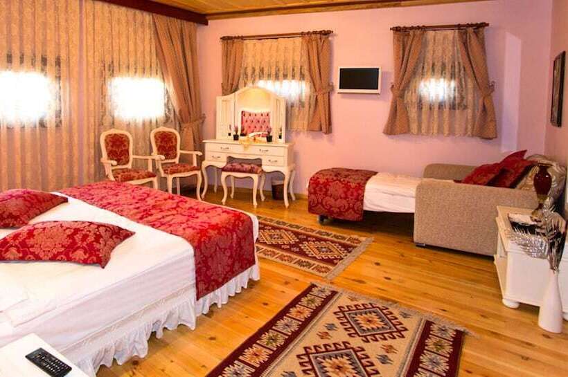 اتاق خانوادگی, Esans Hotel   Special Category