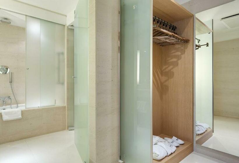 סוויטה, Precise House Mantegna Roma