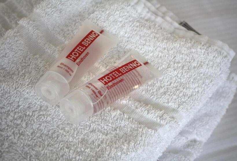 חדר סטנדרט חדר אמבטיה משותף, Benno