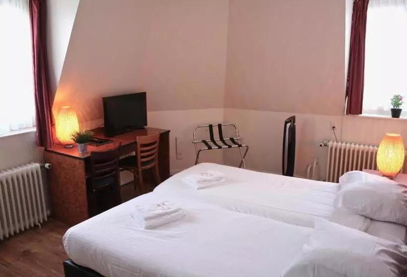 اتاق استاندارد, Benno
