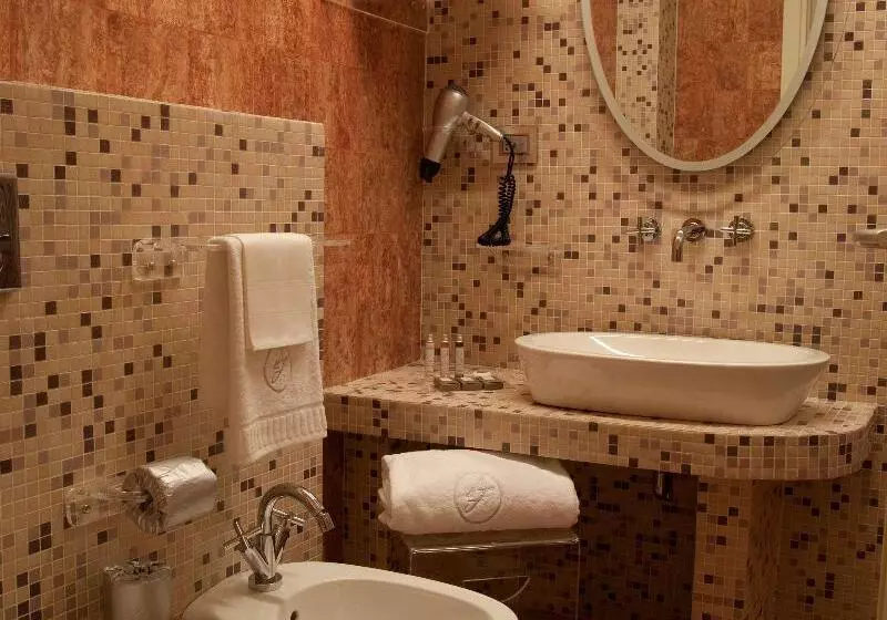 اتاق استاندارد یک نفره, Best Western Premier Villa Fabiano Palace