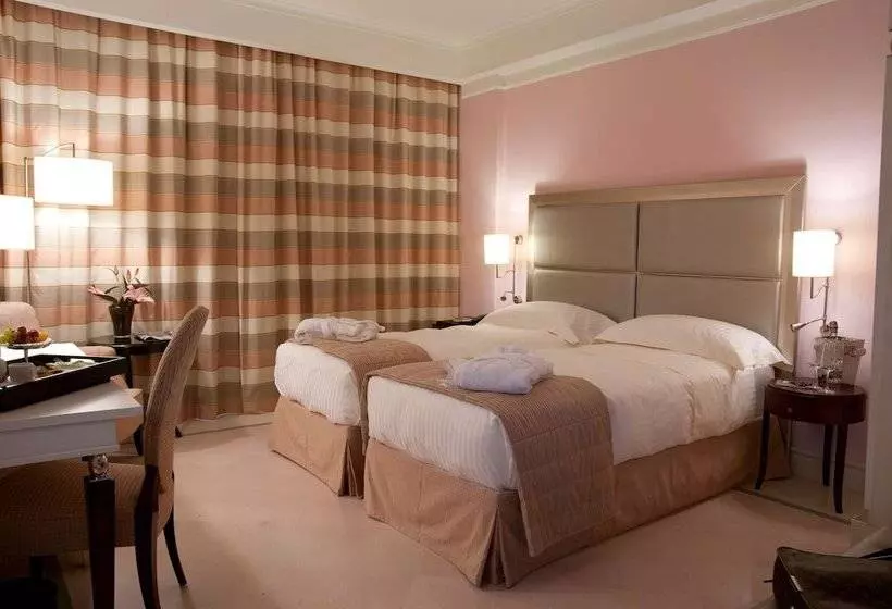 اتاق خانوادگی, Best Western Premier Villa Fabiano Palace