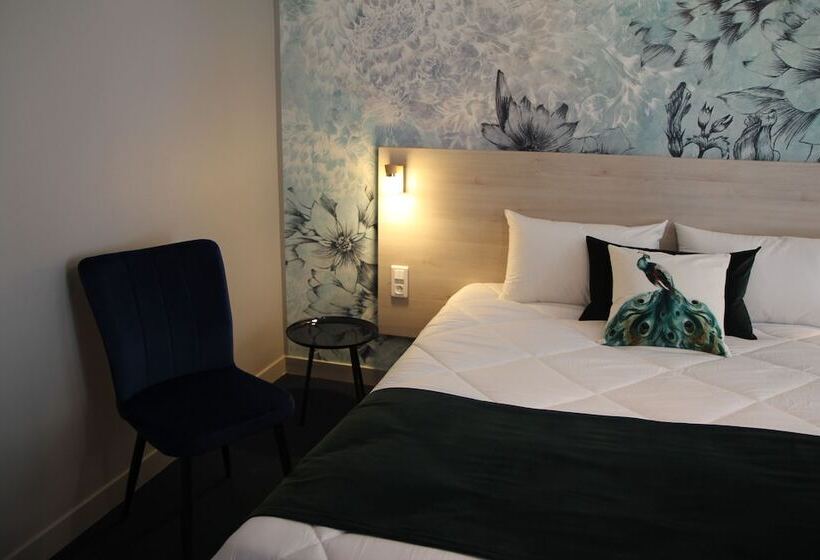 Семейный Номер, Brit Hotel Au Pays De Vitré