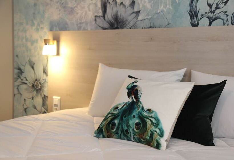 חדר משפחתי, Brit Hotel Au Pays De Vitré